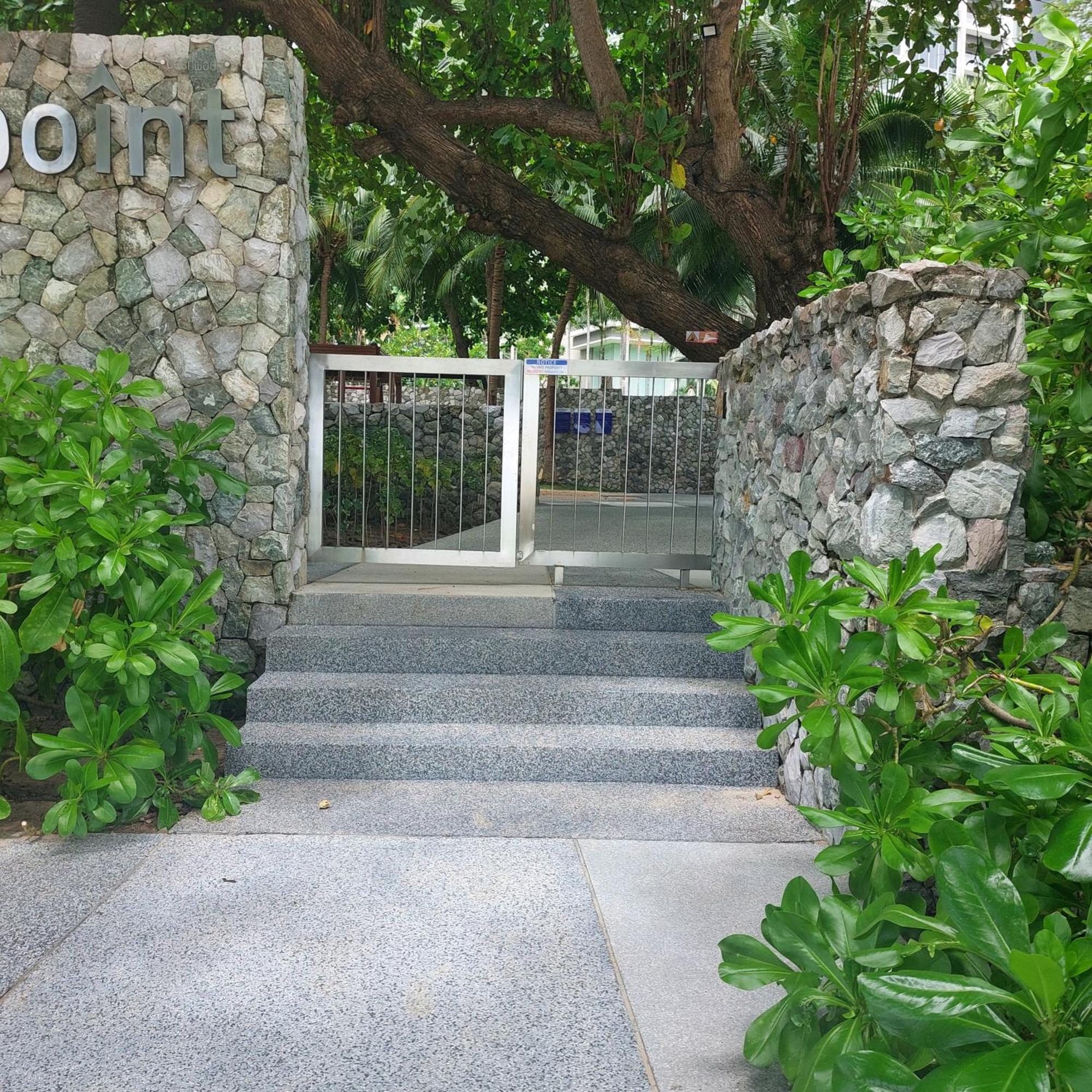 Sea View Apartment In Pattaya Eksteriør billede