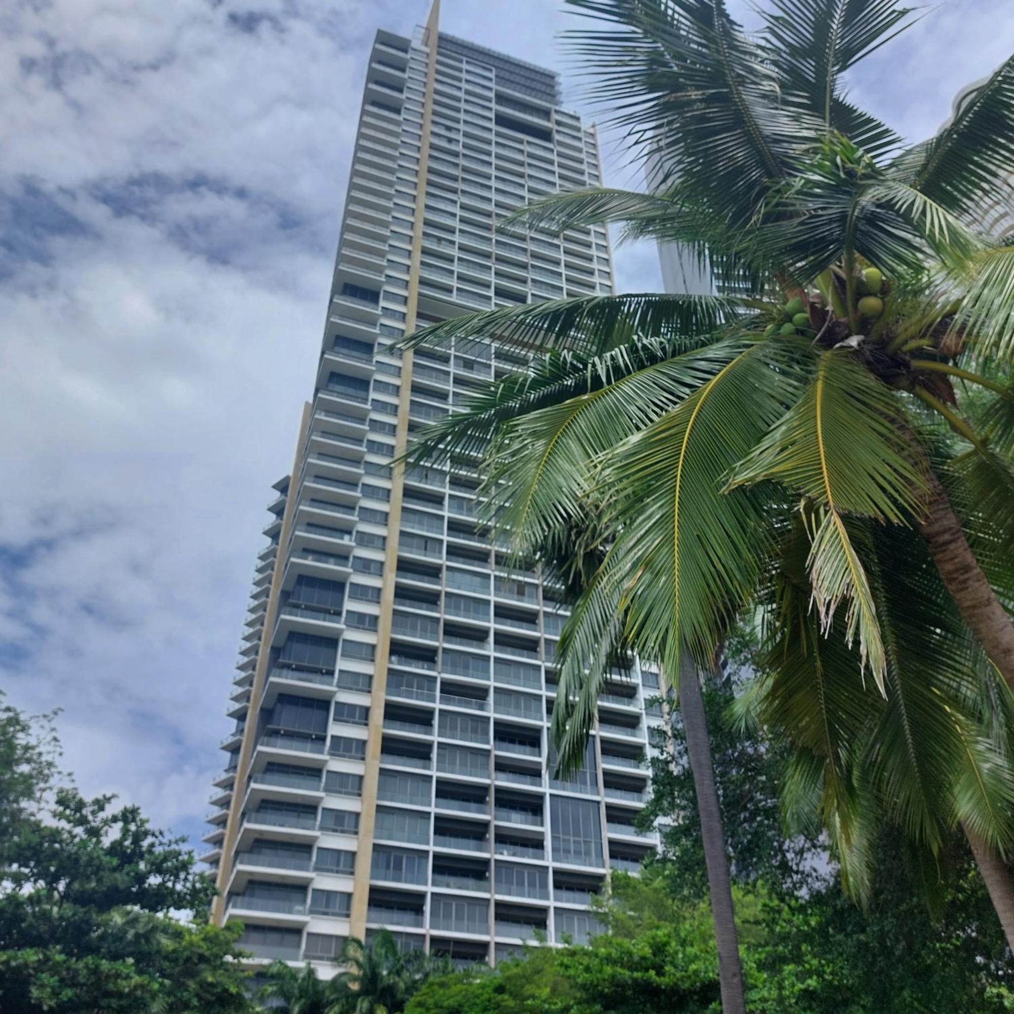Sea View Apartment In Pattaya Eksteriør billede