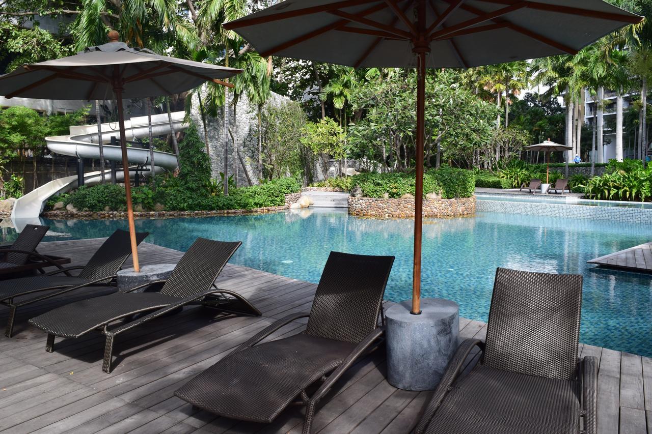 Sea View Apartment In Pattaya Eksteriør billede